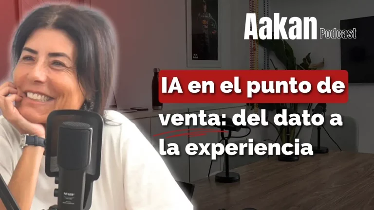 Coro Saldaña y la marca personal - Aakan